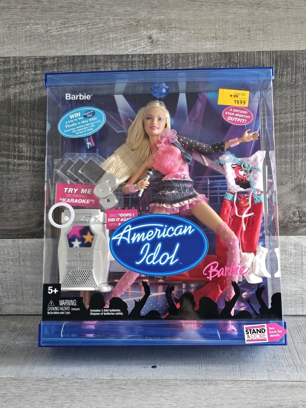 American Idol Barbie Doll with Working Mini Karaoke Machine 2004 Mattel G7997